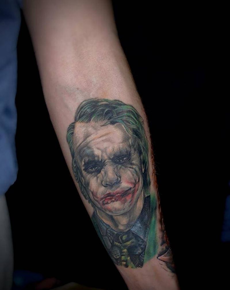 小丑纹身图片_欧美写实纹身图案