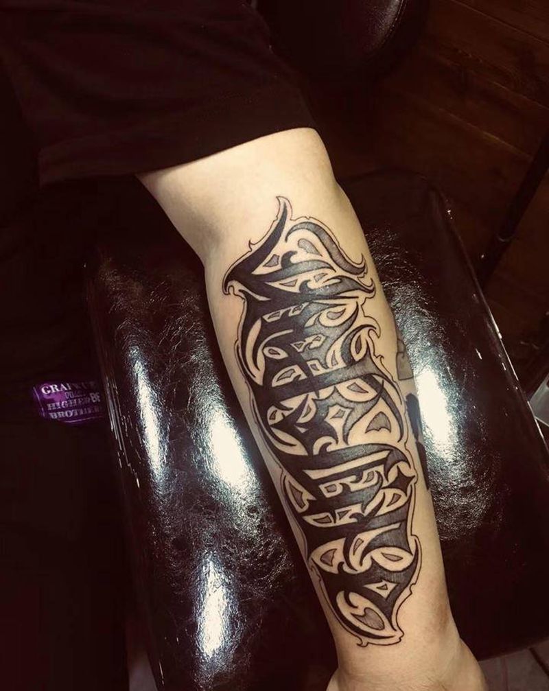 花体字纹身图片_New School花体字纹身图案