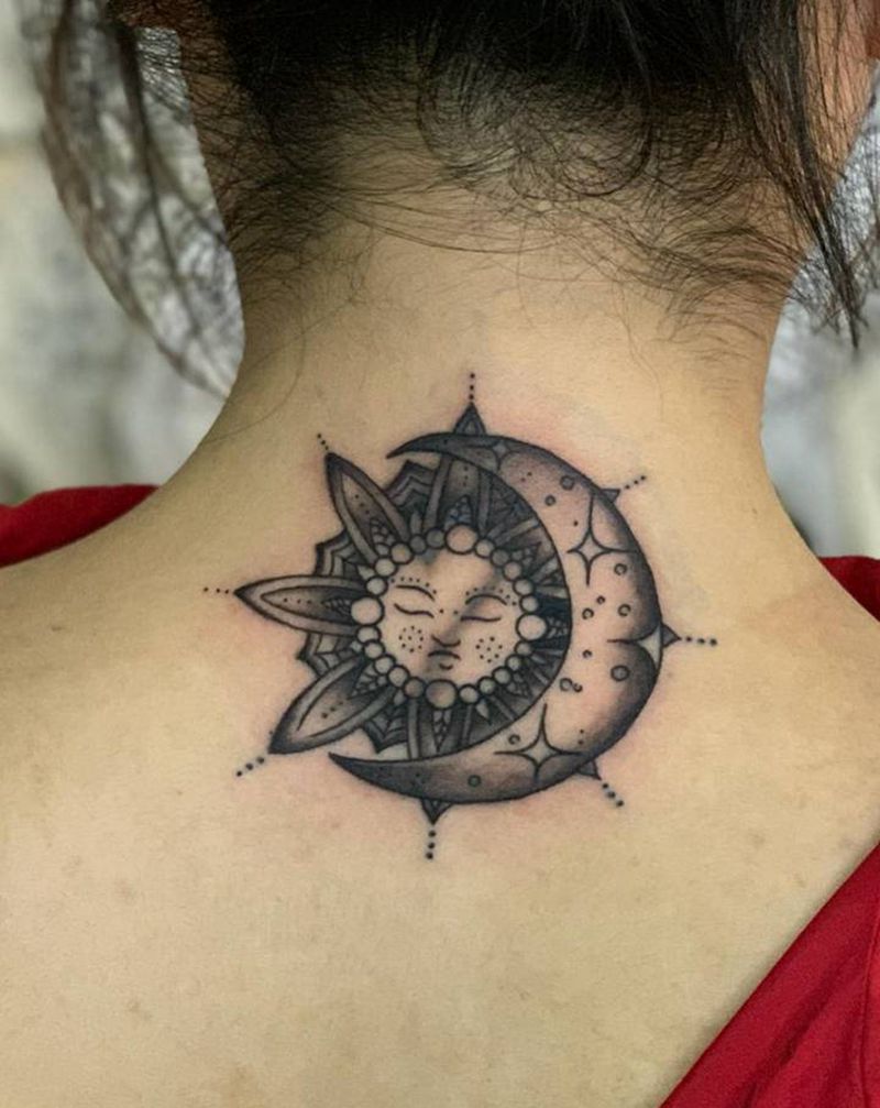 今日作品更新 #遮盖 #洗纹身纹身图片_背部几何日月图腾纹身图案