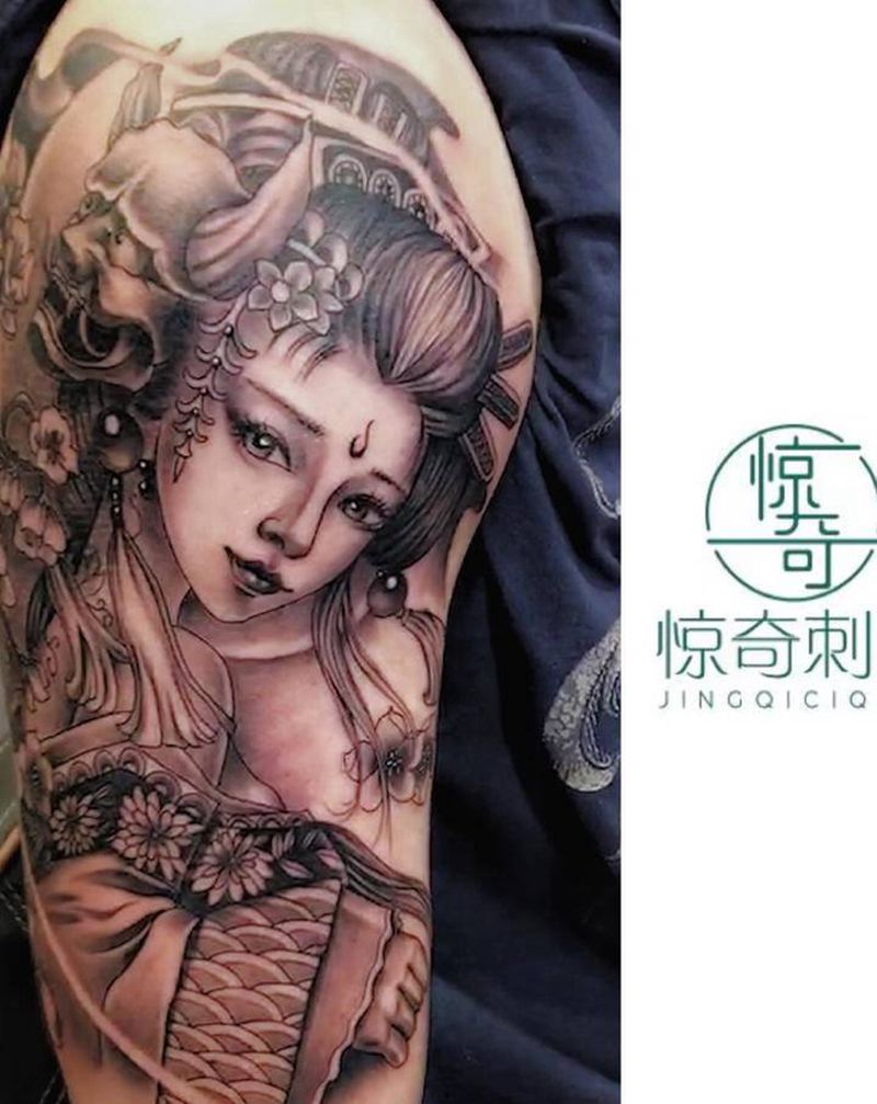 艺妓纹身图片_手部新传统纹身图案