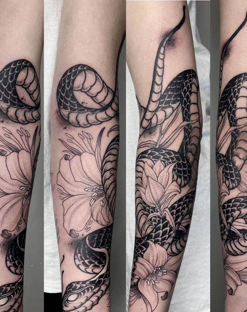 ⚔️ work 蛇纹身图片_手臂新传统蛇 百合花纹身图案