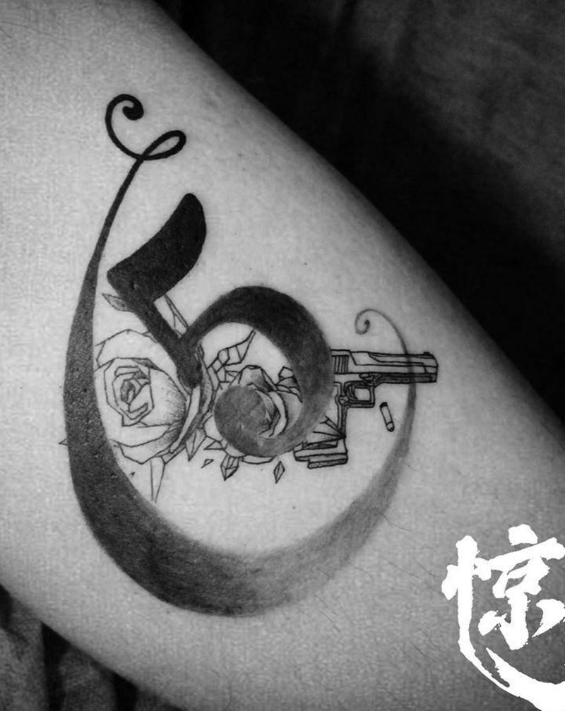 客图纹身图片_腿部几何纹身图案