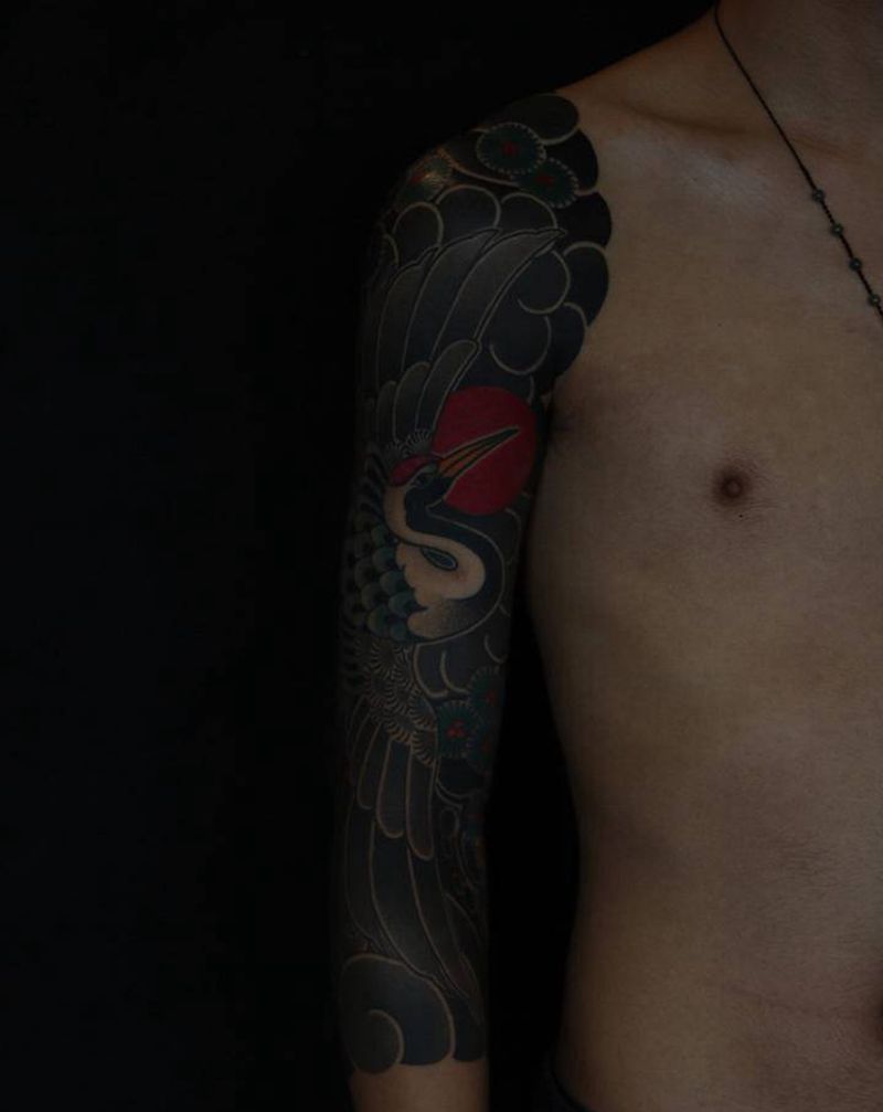 ^_^鹤纹身图片_肩部手臂老传统仙鹤松日式纹身图案