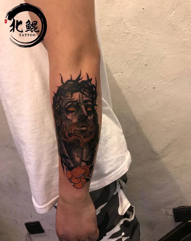 耶稣纹身图片_手臂New School纹身图案