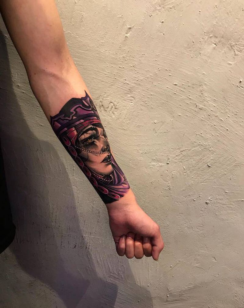 欧美女头遮盖纹身图片_手臂New School纹身图案