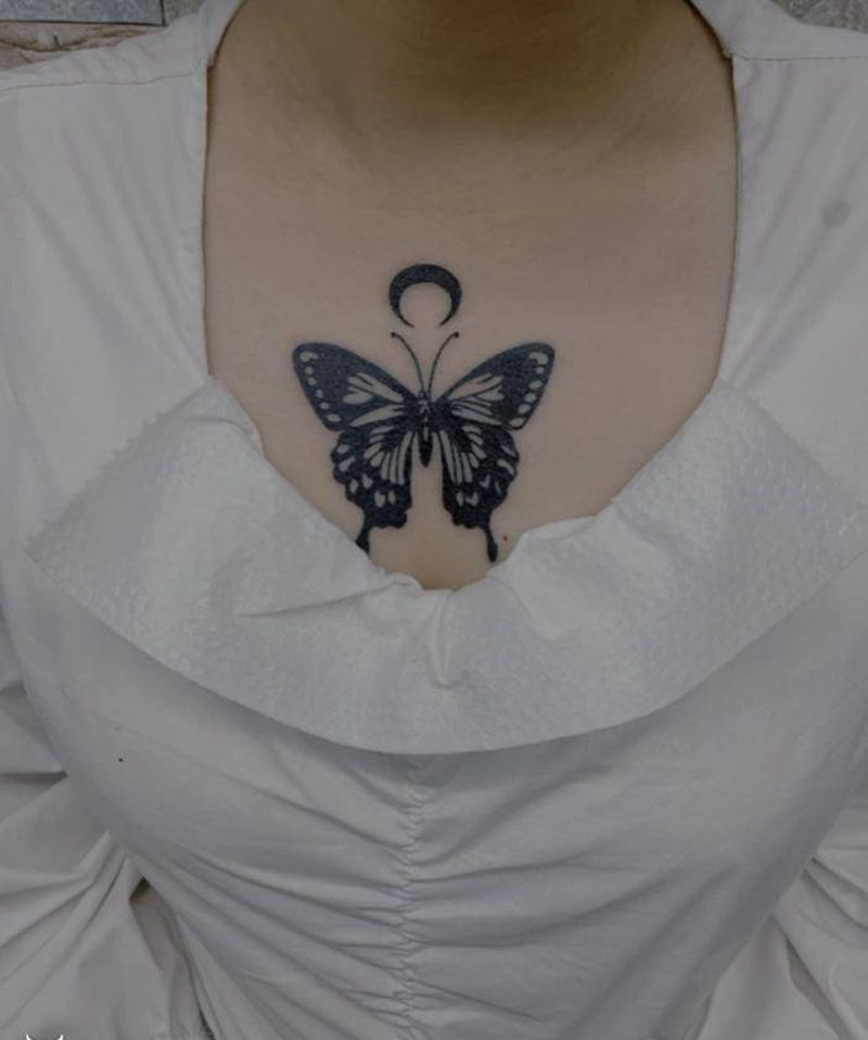 蝴蝶纹身图片_胸部新传统纹身图案