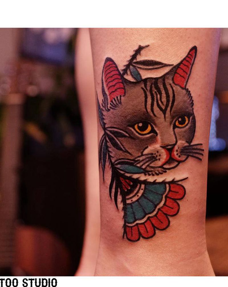 猫咪纹身图片_腿部脚部老传统Old School猫咪花纹身图案