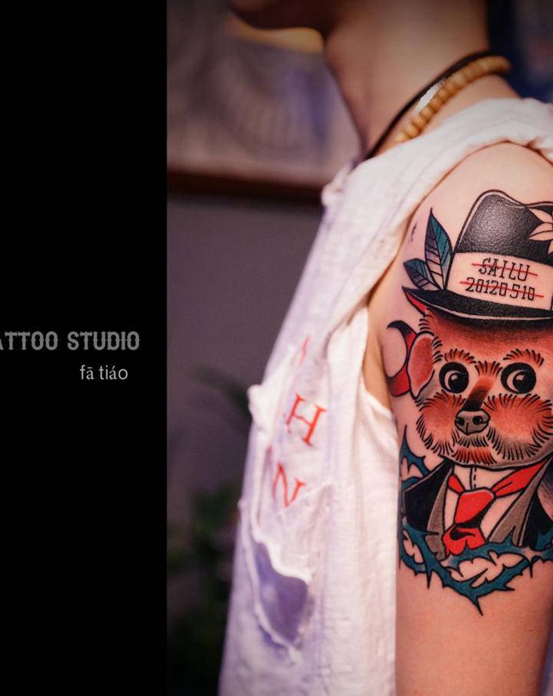 贵宾犬&泰迪纹身图片_手臂老传统Old School泰迪狗狗纹身图案