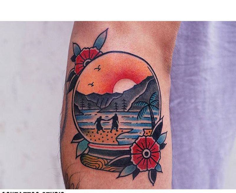 水晶球里的你和我纹身图片_腿部Old School老传统水晶球风景剪影纹身图案