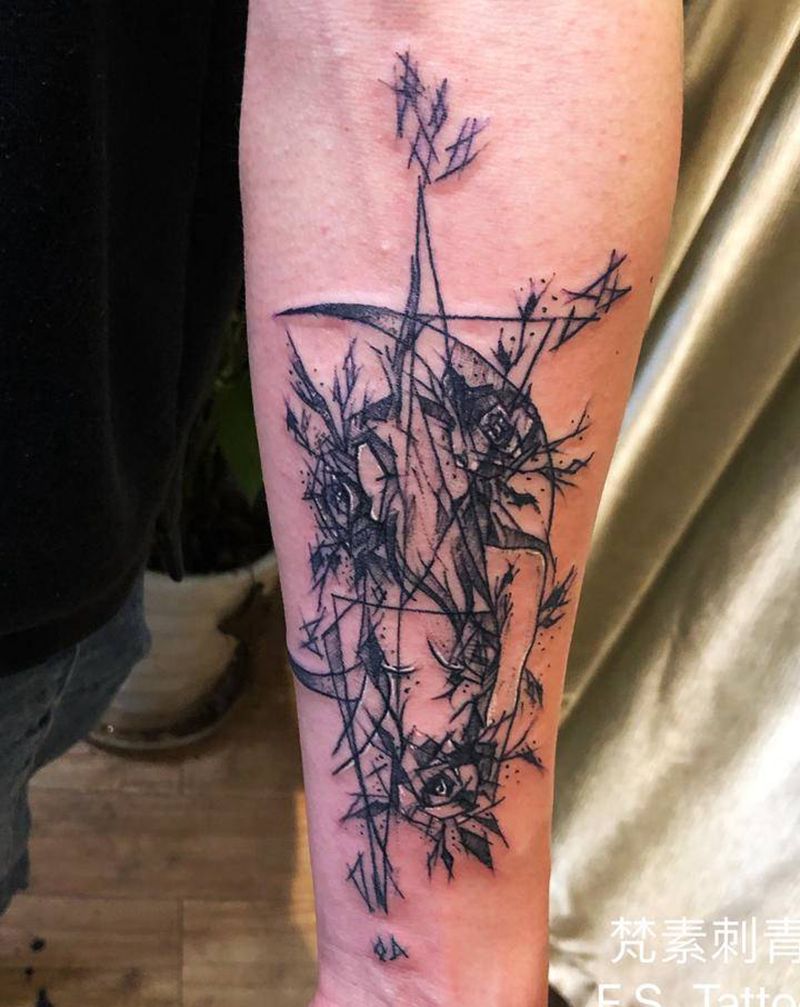 自画像纹身图片_手臂点刺几何纹身图案