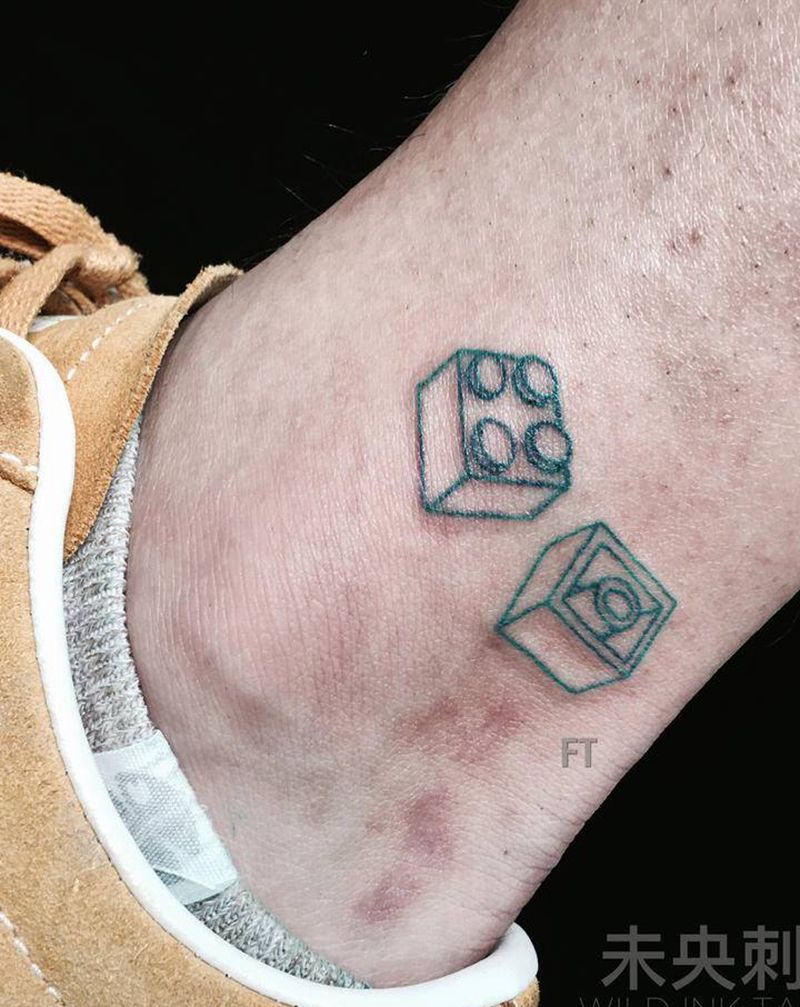 小清新大意义纹身图片_脚部纹身图案