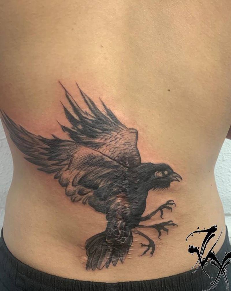 腐鸦疤痕遮盖纹身图片_背部纹身图案