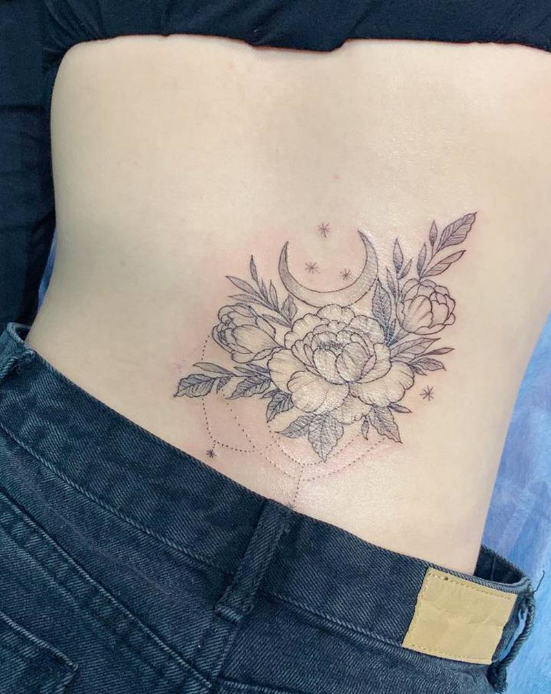 遮盖疤痕纹身图片_背部点刺纹身图案