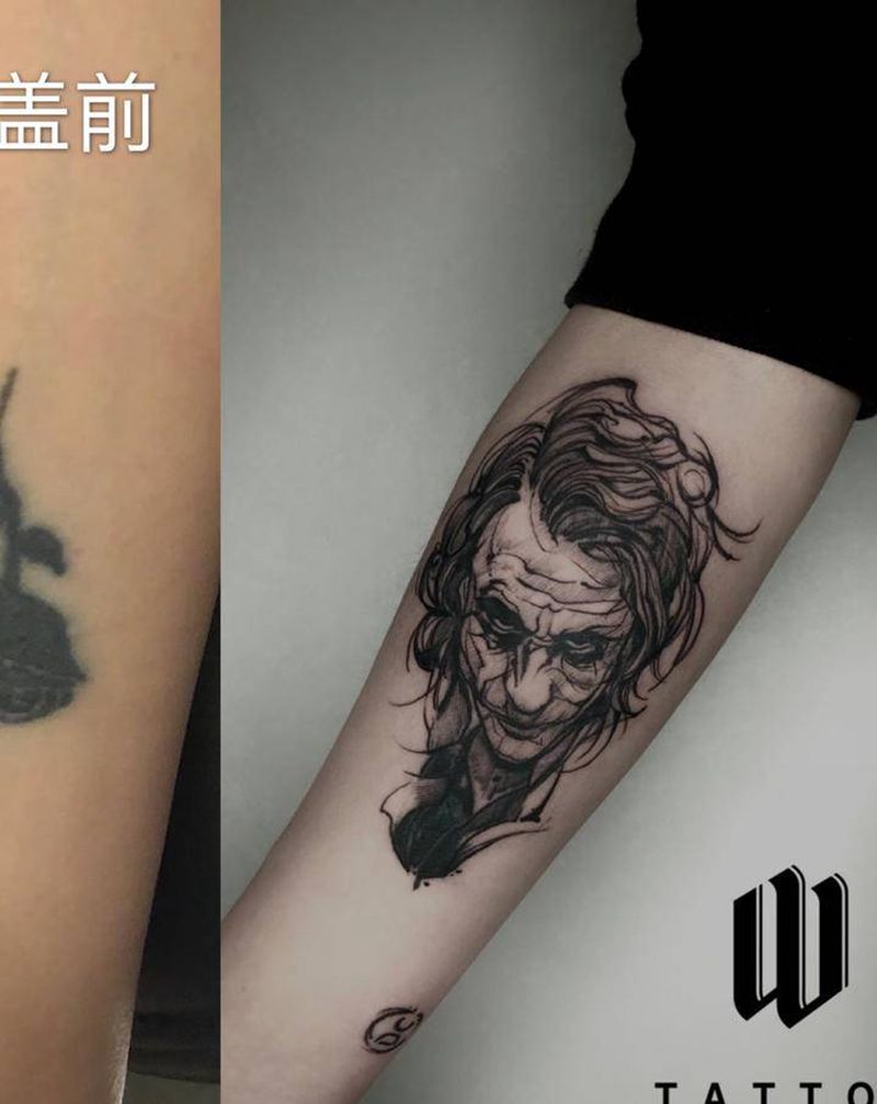 小丑纹身图片_手臂暗黑纹身图案