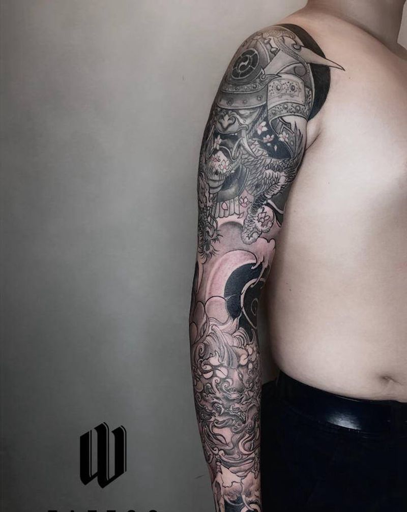 黑灰纹身图片_手臂新传统纹身图案