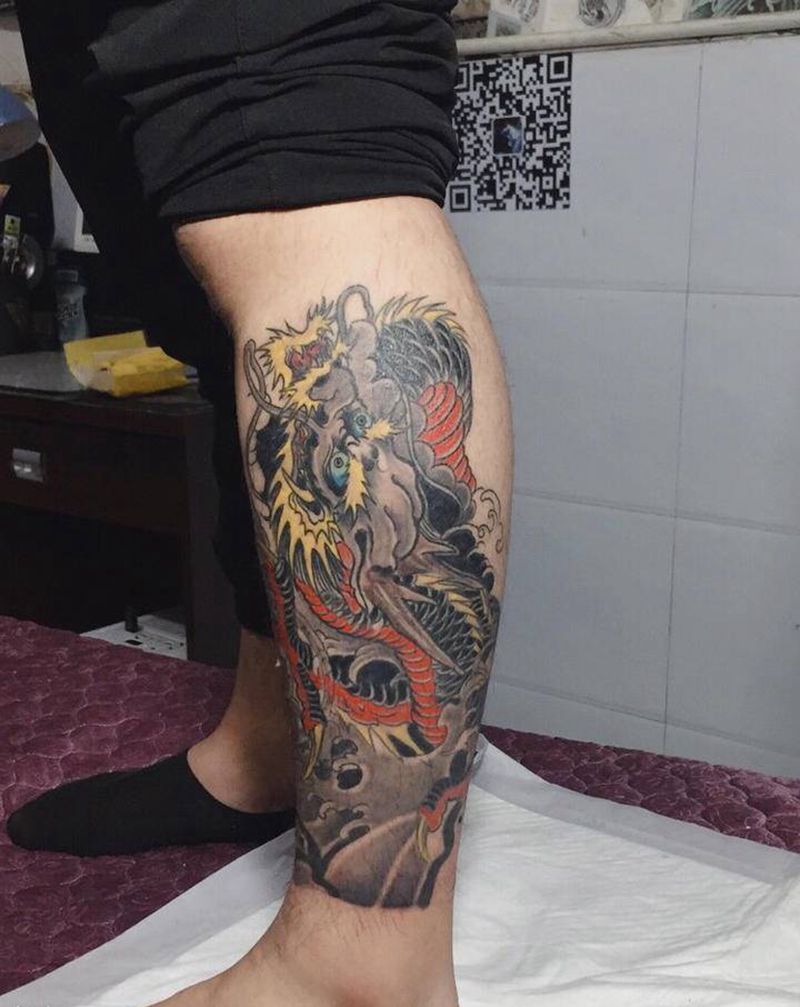 龙恢复后纹身图片_腿部纹身图案