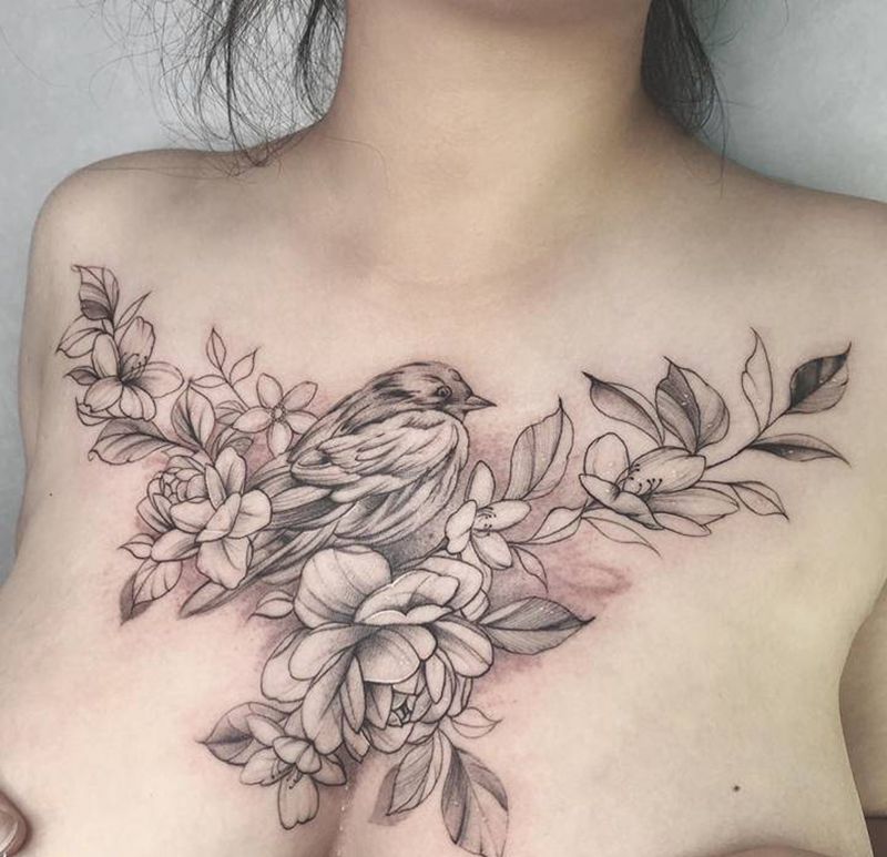 素花胸纹身图片_胸部小清新纹身图案