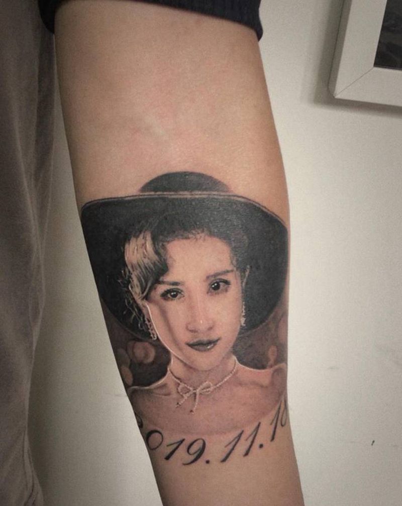 客人妻子的肖像纹身图片_手臂欧美写实纹身图案