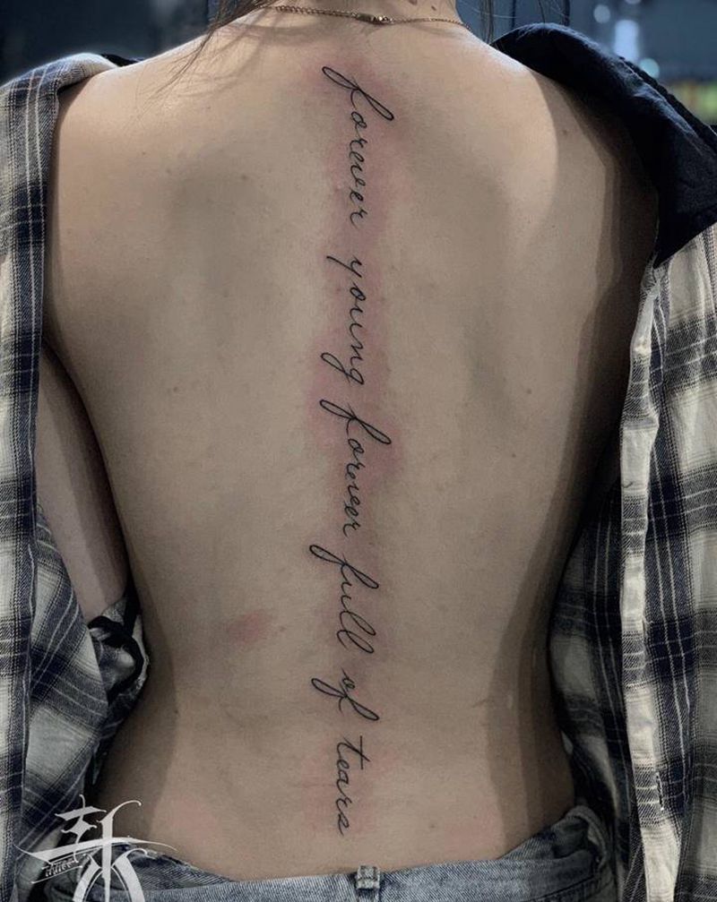 小英文纹身图片_背部小清新纹身图案