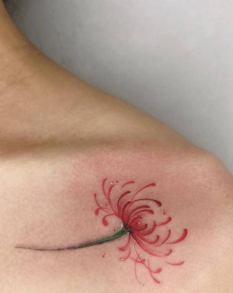 彼岸纹身图片_肩部水彩纹身图案