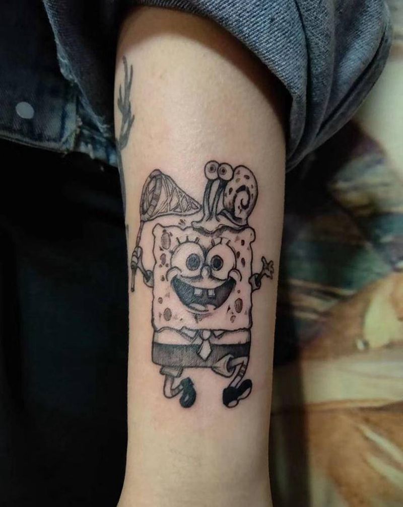 海绵宝宝！纹身图片_手臂New School点刺海绵宝宝卡通可爱纹身图案