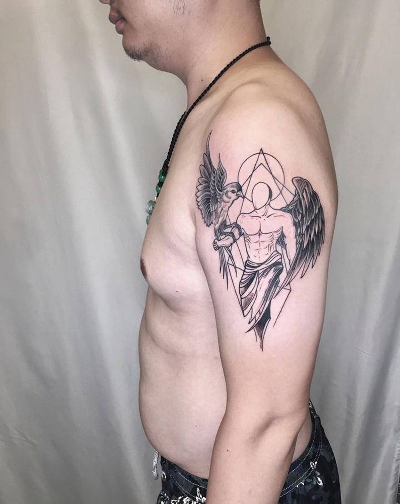 遛鸟的天使纹身图片_几何纹身图案