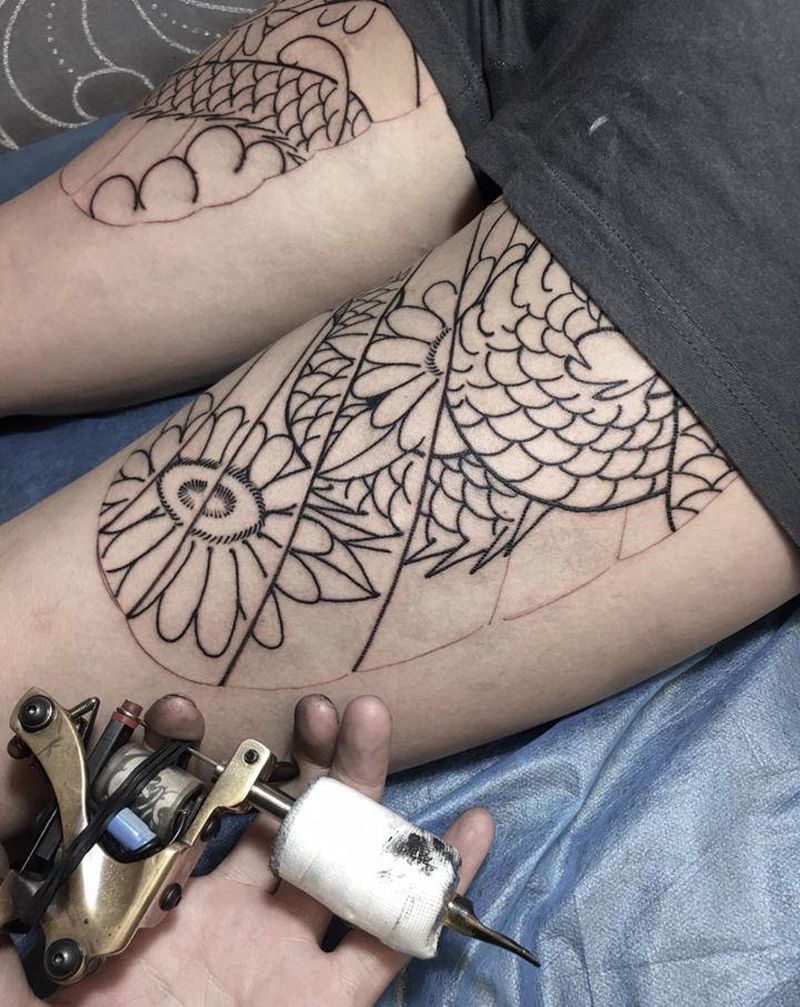 大图局部纹身图片_背部臀部纹身图案