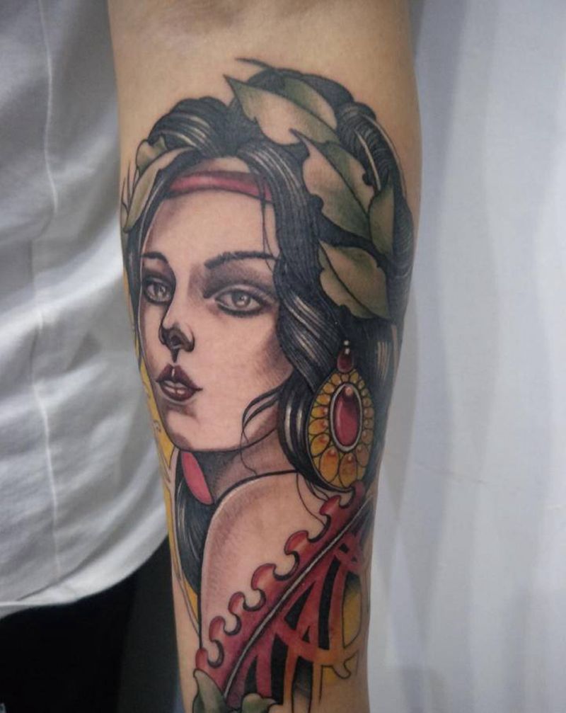 你的女友纹身图片_手臂New School人物纹身图案