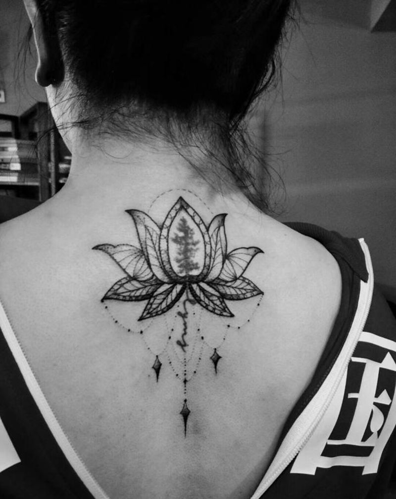 旧图添改纹身图片_背部点刺梵花纹身图案