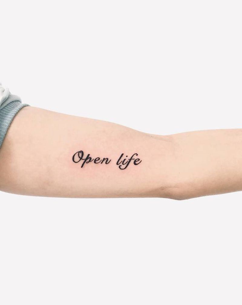 字母纹身图片_手臂纹身图案