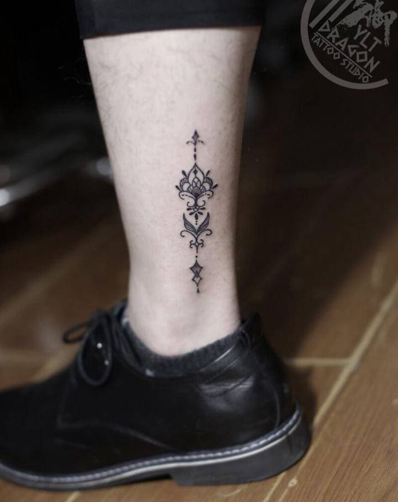 长沙御龙堂纹身作品纹身图片_腿部背部New School水墨纹身图案