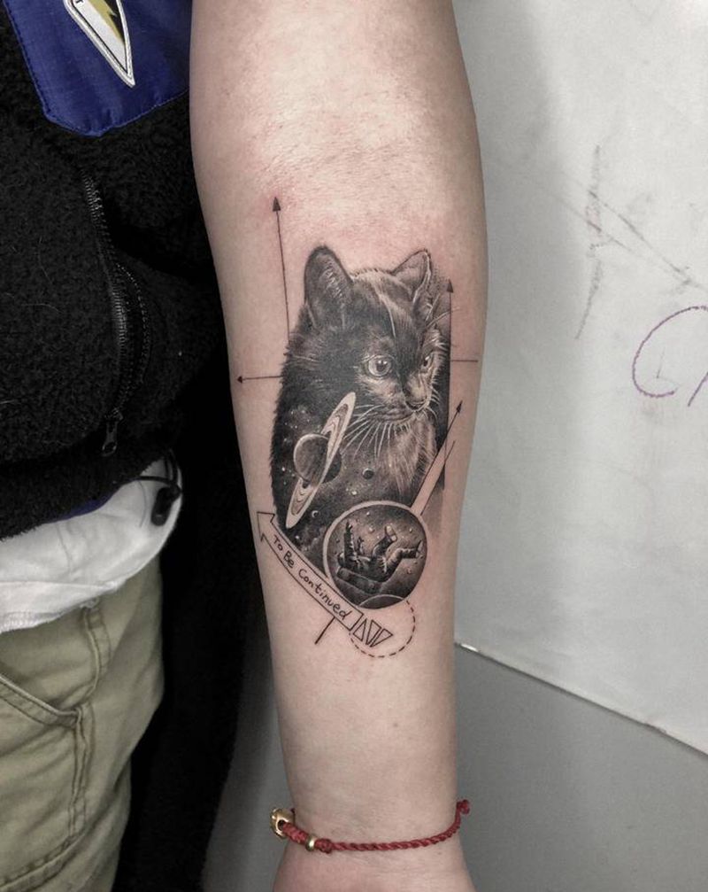 猫咪纹身图片_手臂欧美写实纹身图案