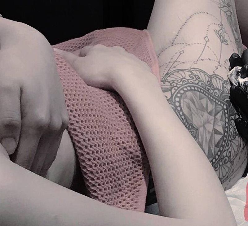 梵花纹身图片_腿部几何长沙深圳广州纹身图案