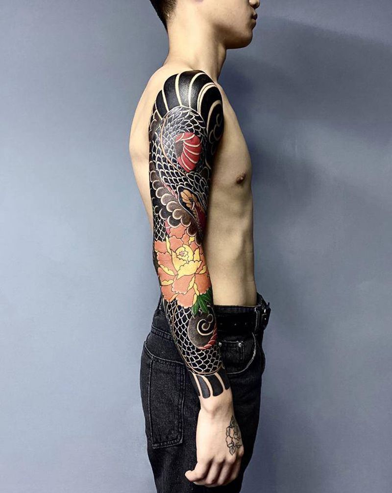 老传统花臂纹身图片_手臂老传统纹身图案