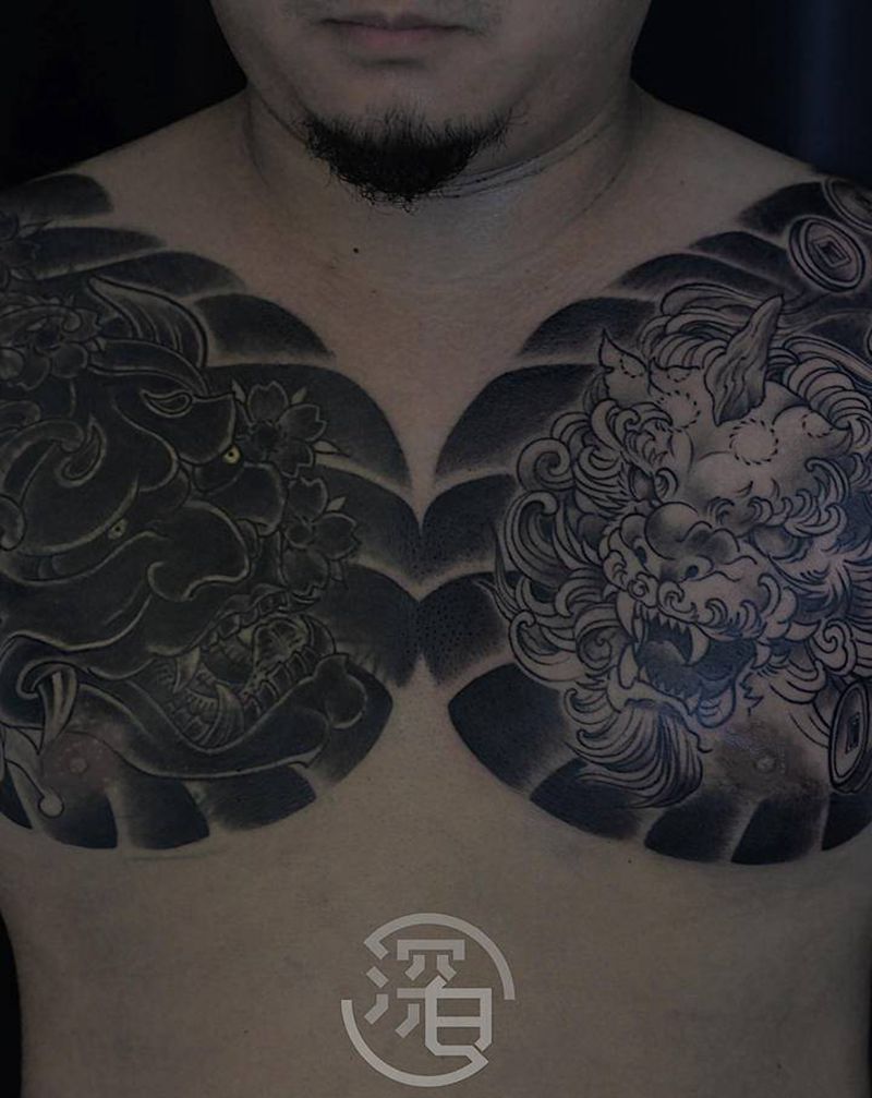 貔貅仙鹤半甲纹身图片_胸部老传统貔貅仙鹤般若纹身图案