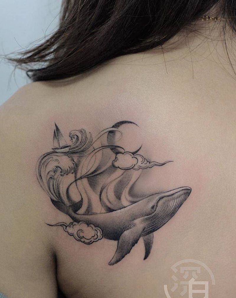 鲸鱼纹身图片_背部肩部欧美写实鲸鱼纹身图案