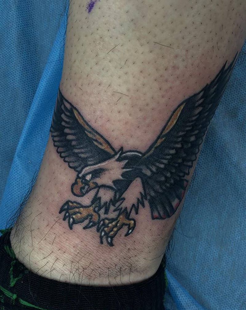 一小时鹰纹身图片_Old School纹身图案