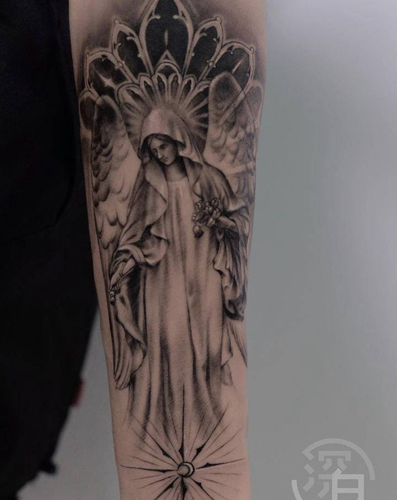 雕像纹身纹身图片_手臂手部欧美写实雕像纹身图案