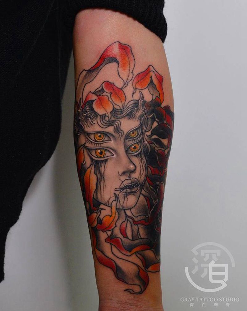 裂口女纹身图片_手臂手部New School美女纹身图案