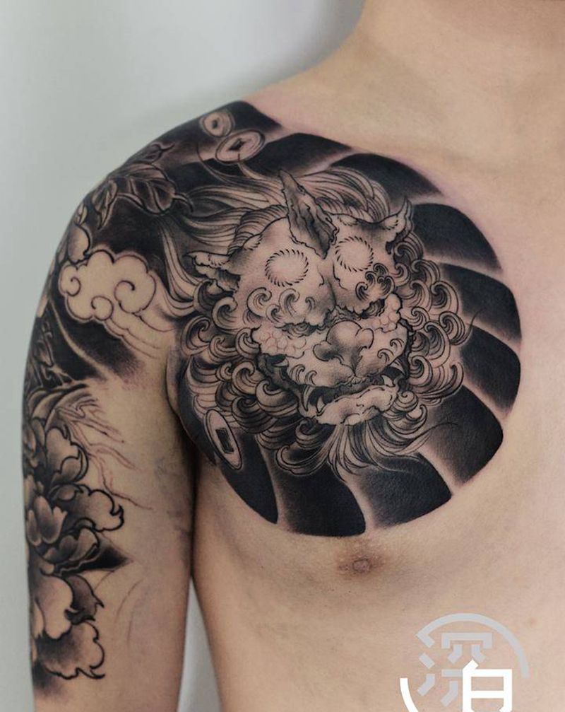 牡丹貔貅半甲未完成纹身图片_手臂肩部老传统貔貅牡丹纹身图案