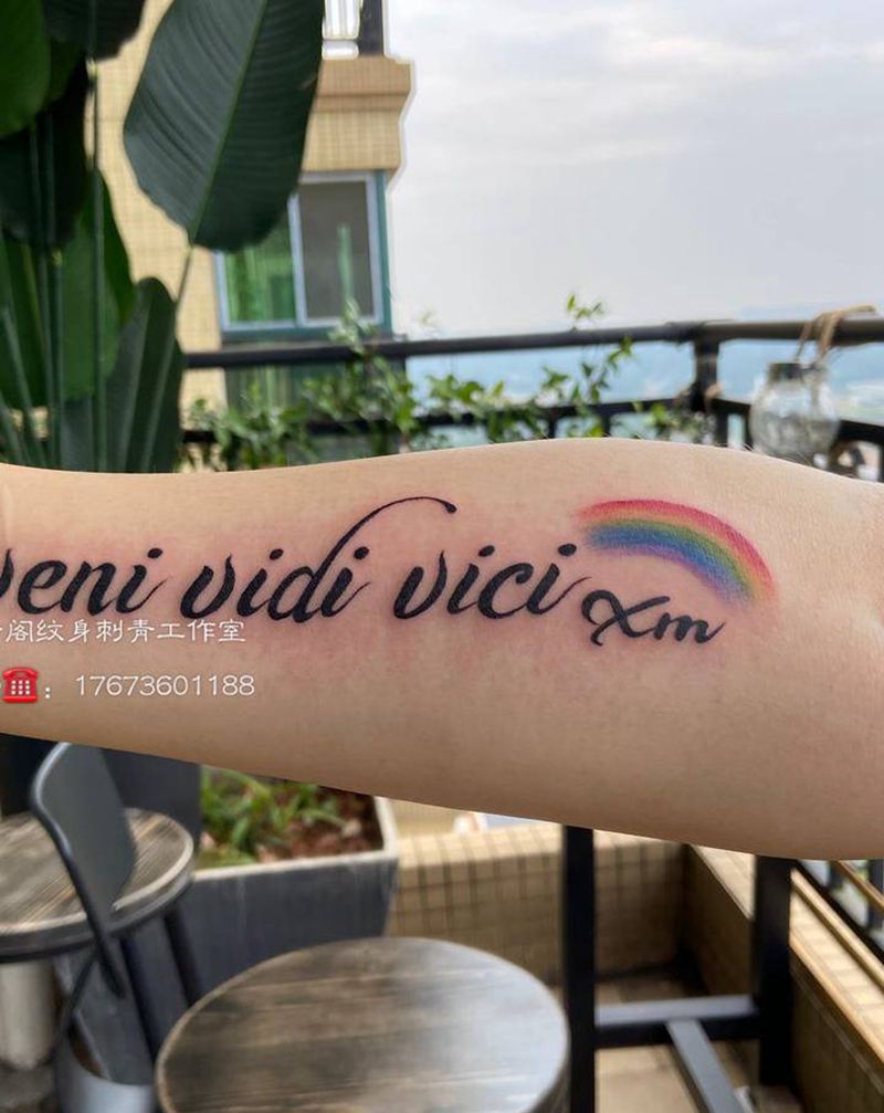 夏日风情纹身图片_手臂花体字水彩纹身图案