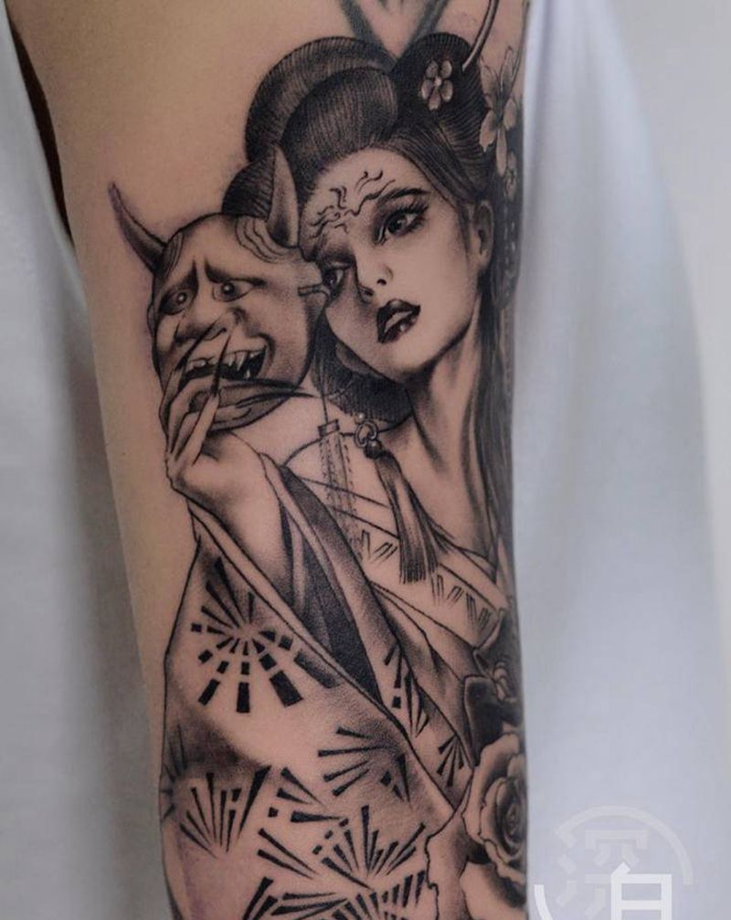 古风美女纹身图片_手臂手部新传统欧美写实美女纹身图案