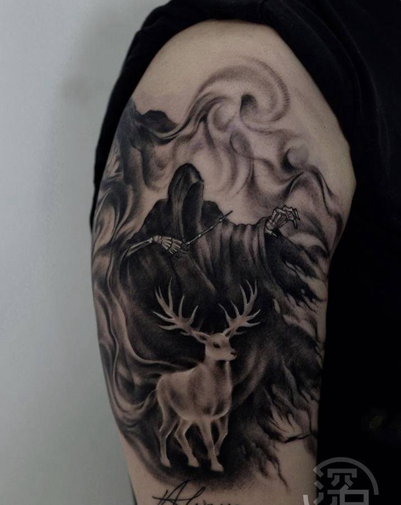 摄魂怪纹身图片_手臂手部欧美写实哈利波特鹿纹身图案