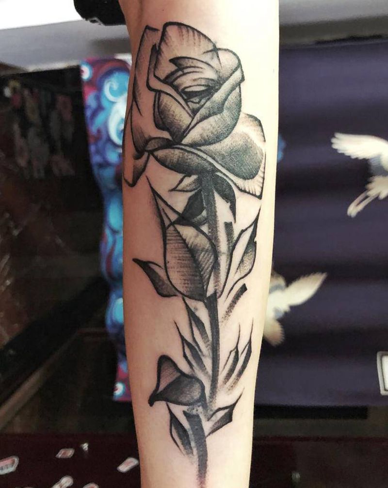 花朵遮盖纹身图片_几何纹身图案