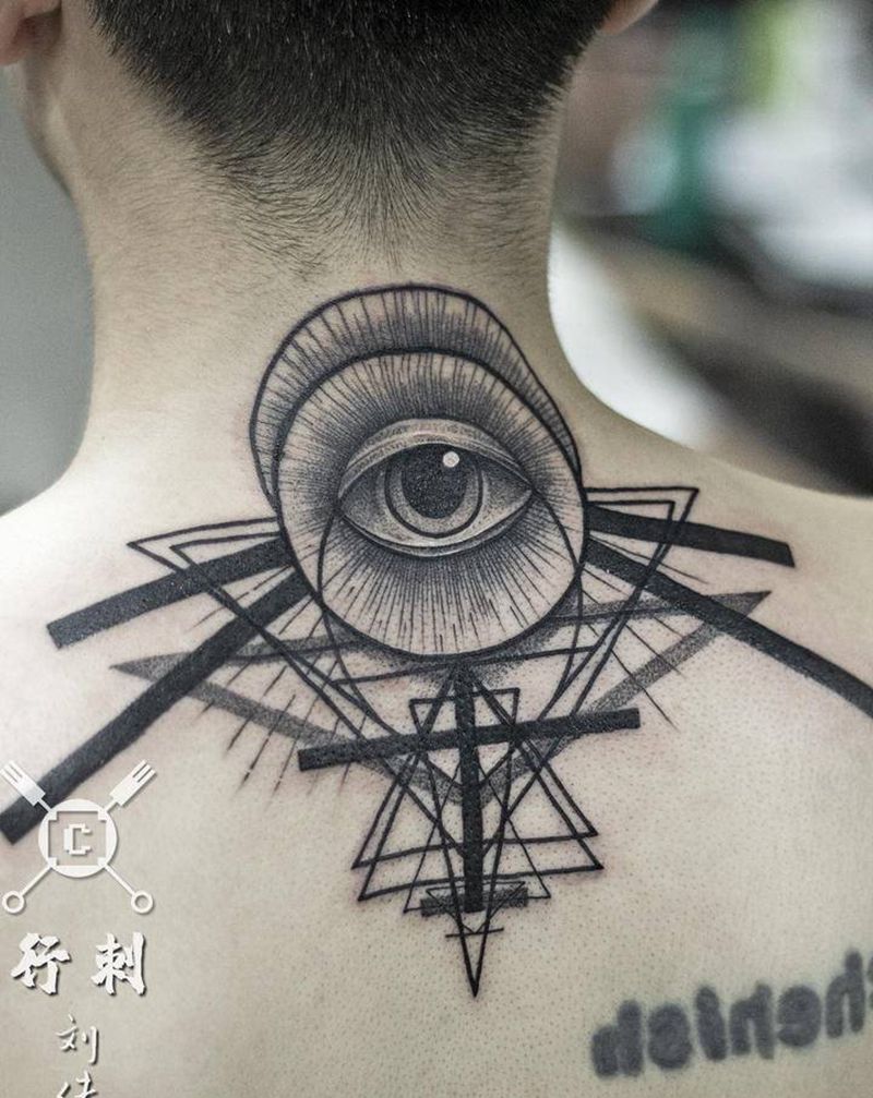眼纹身图片_颈部几何纹身图案