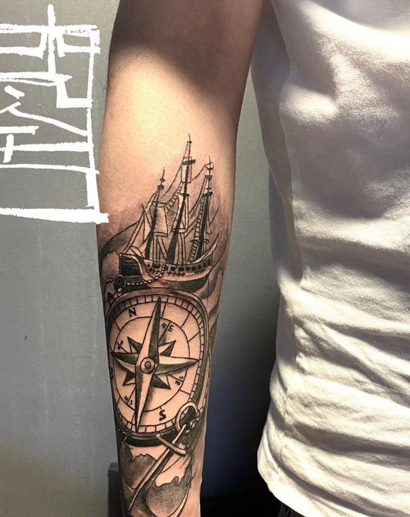 指南针纹身图片_手臂New School欧美写实纹身图案