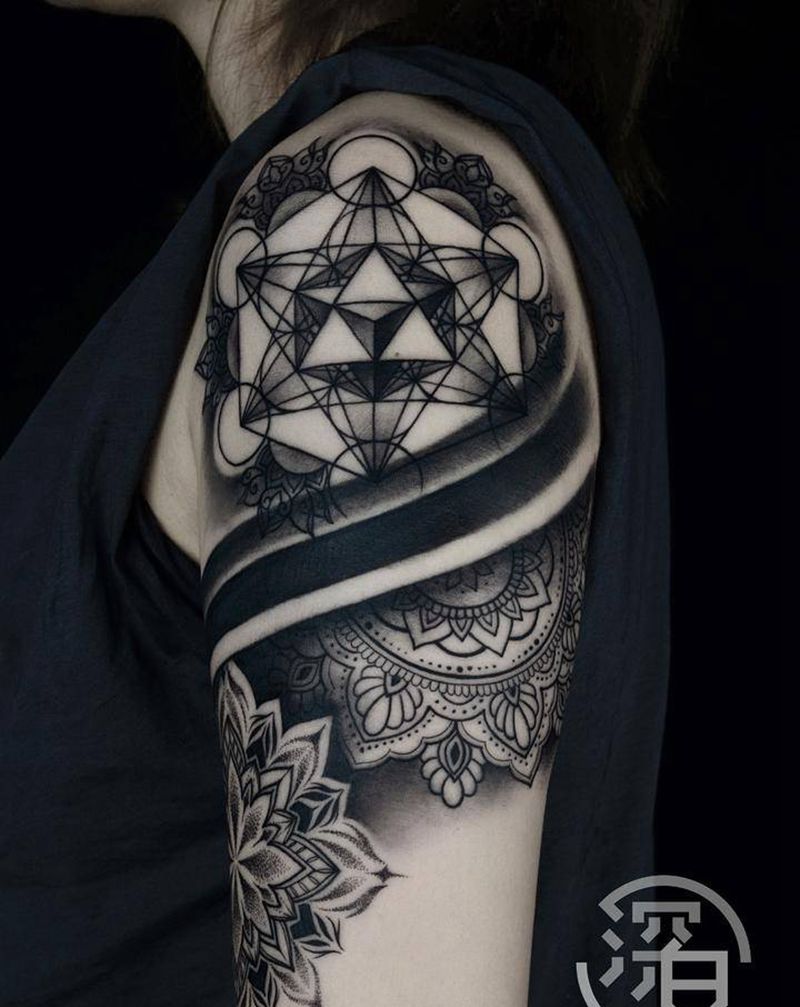 梵花拼接纹身图片_手部手臂点刺几何梵花纹身图案