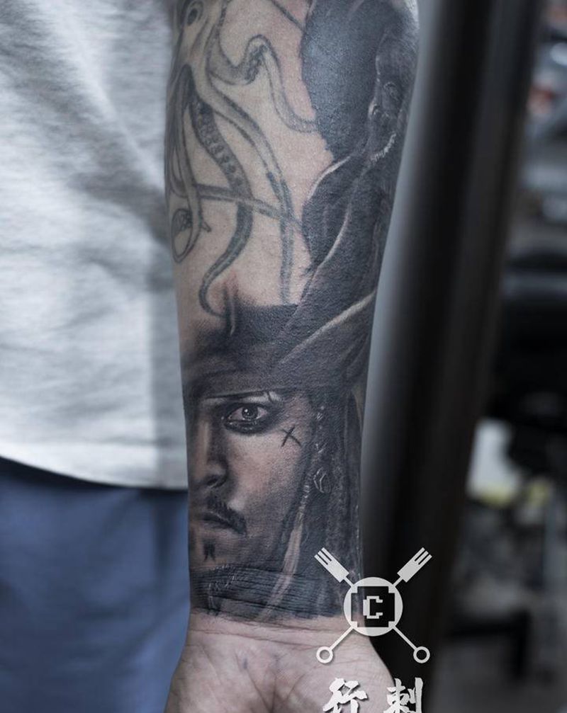 加勒比海盗 遮盖作品纹身图片_手臂欧美写实纹身图案
