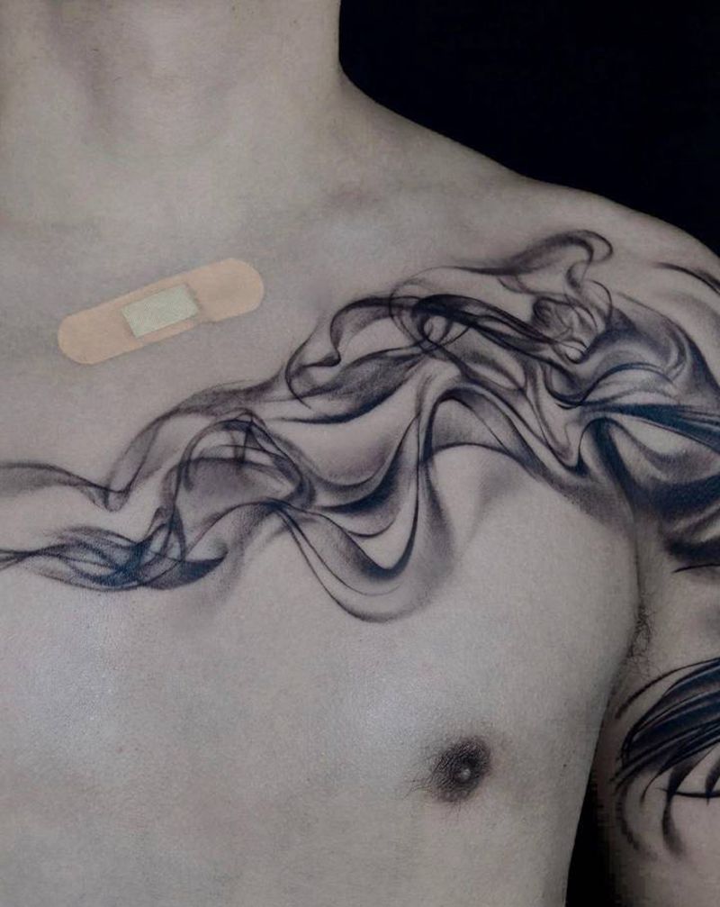 谜雾纹身图片_手部手臂欧美写实雾纹身图案