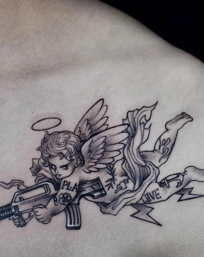 小天使纹身图片_手臂肩部欧美写实天使纹身图案